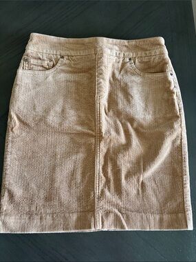 Women’s Corduroy Pencil Skirt in Tan